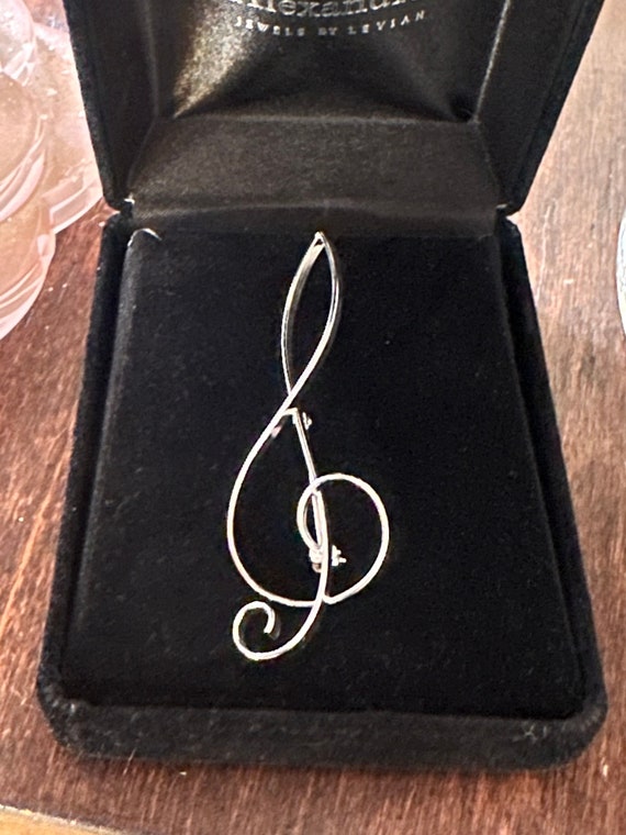 Sterling Silver Signed Beau Sterling LARGE Treble 