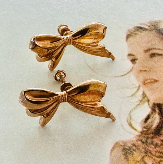 Very Vintage Stamped Sterling Golden Bow Earrings… - image 1