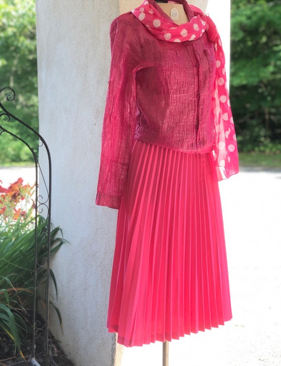 Fabulous Hot Pink Pleated Skirt, True Vintage