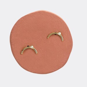 14k Gold Minimalist Arc Pearl Stud Earrings