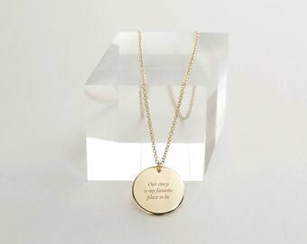 Bedeutungsvolle Nachrichtenhalskette, personalisierter großer Scheibenanhänger - das Emblem Grande | 14k Gold Fill, Sterling Silber