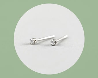 Umweltfreundliche kleine Diamant-Ohrstecker, zierliche 1.5 mm oder 2 mm Ohrstecker, solides Weißgold 585 - Lab-gewachsene Diamanten