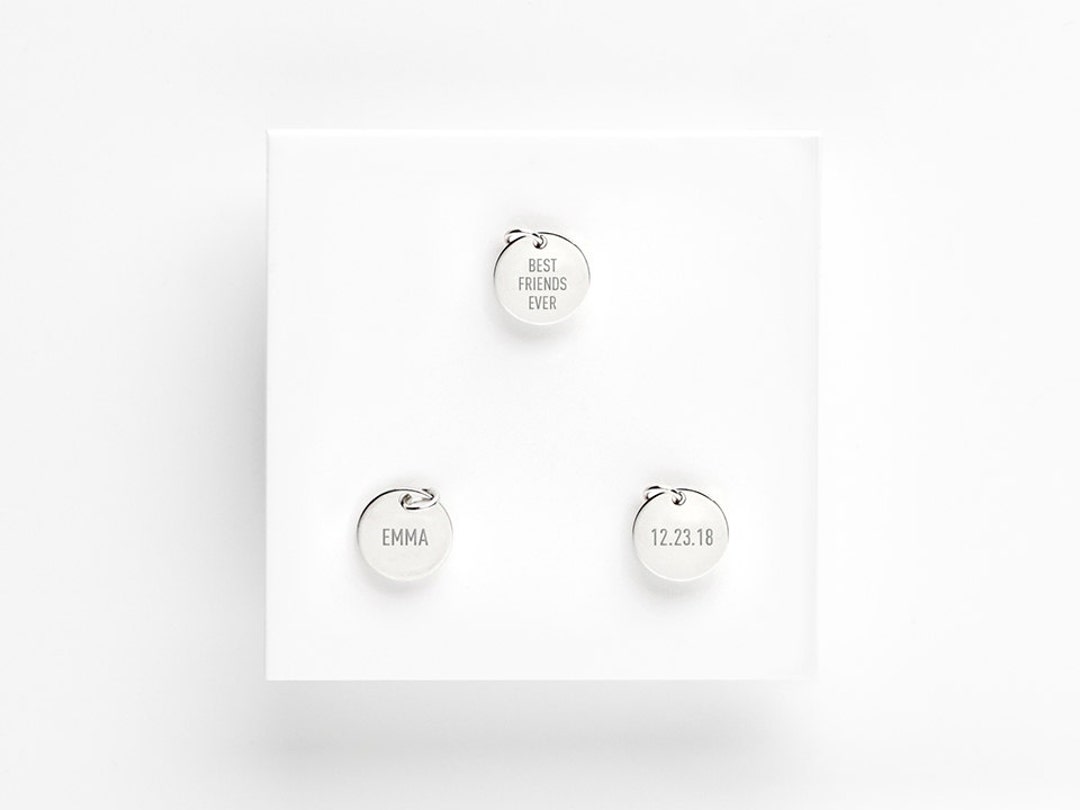 シルバーコインパーソナライズメッセージペンダント、アドオンチャーム - Etsy 日本