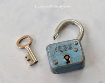 Vintage padlock, German blue padlock, Lock, padlock with key, Burg lock
