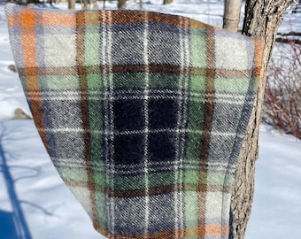 Gorro de duendecillo de lana a cuadros reciclada: gorro cálido con forro polar (3-5 años)