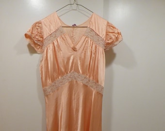 Vintage 50s Lorraine Perfect Fitting Rayon Satin Bias Cut Pink Negligee Sz M