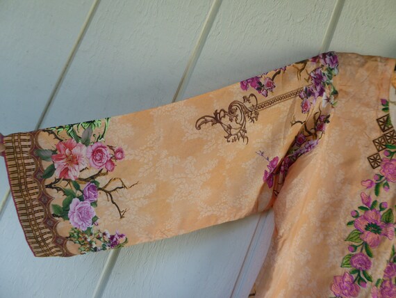 Vintage Ladies S Silk Embroidered Kaftan Peach Co… - image 4