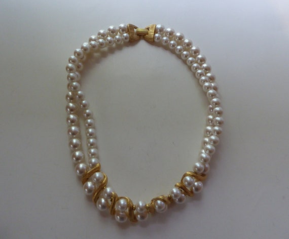 Vtg Napier Glass Pearl Double Strand Choker Neckl… - image 4