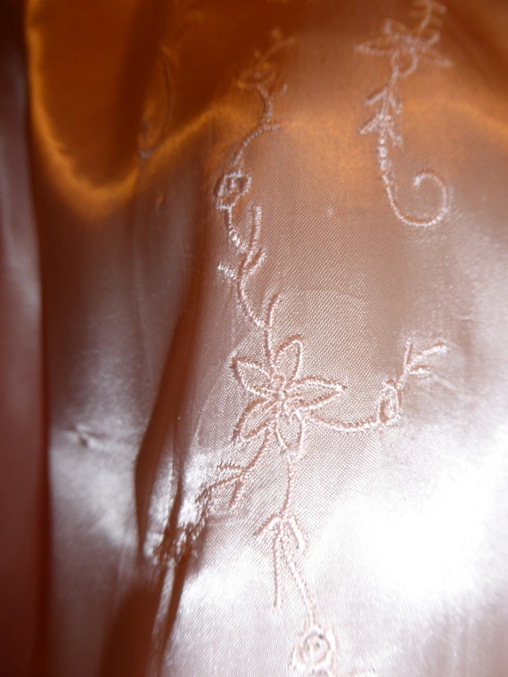 Vintage Satin TruLure Pink Embroidered Bed Jacket… - image 4