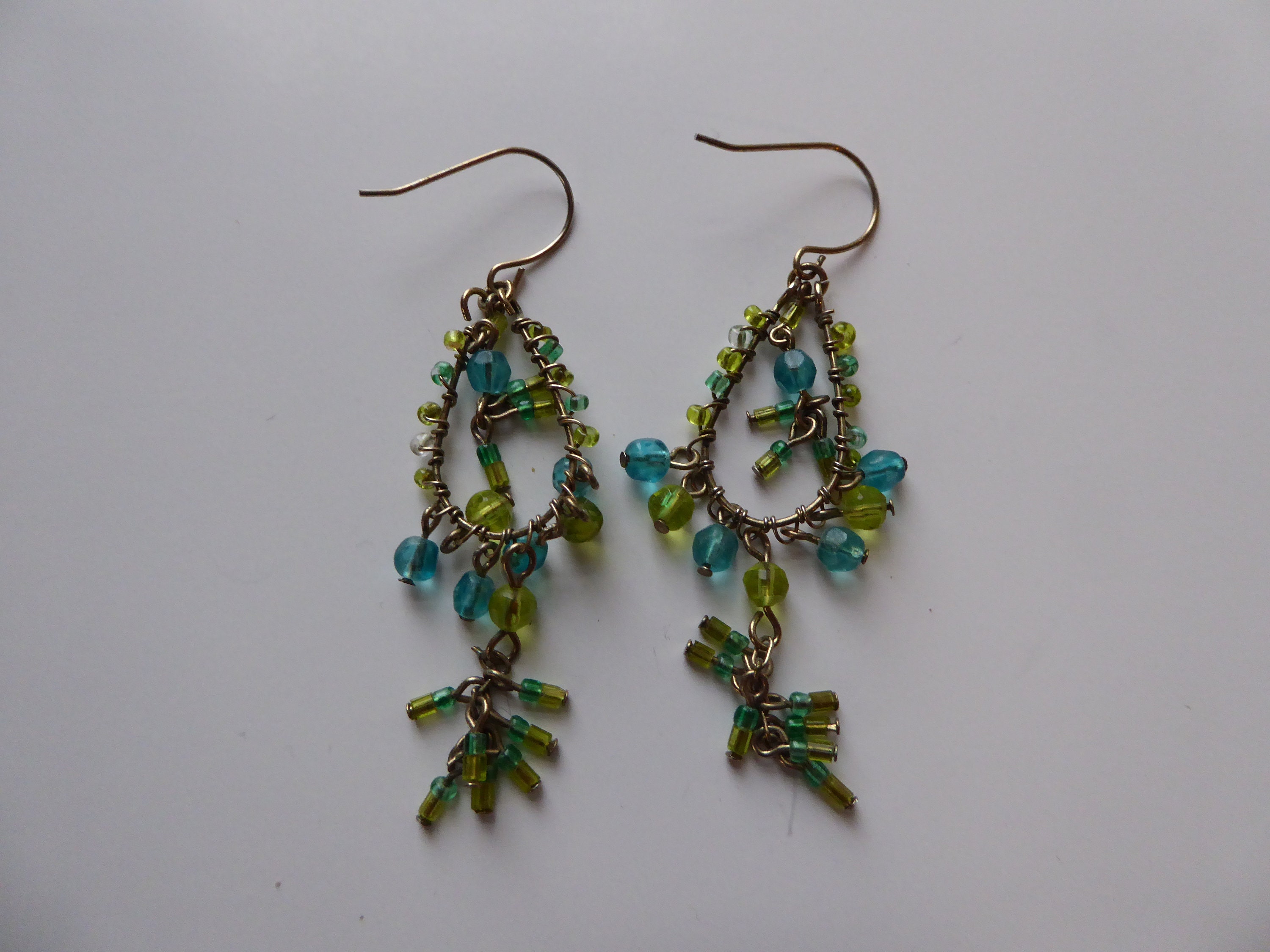 Vintage Green and Blue Dangle Earrings Vintage Jewellery Gift for Her. Gold Tone Ear Wire Beaded Earrings Costume Jewelry