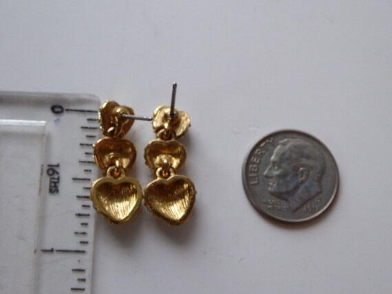 Vtg Rhinestone Stacked Heart Goldtone Earrings - image 4