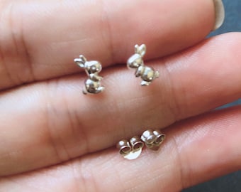 925 Sterling Silver, bunny stud, rabbit Stud Earrings Ear Studs Sensitive Ears Minimalist Minimalism Minimal