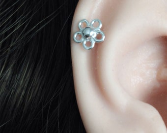 Cute Sterling Silver  Flower Stud Earrings, spring stud, cartilage flower, tragus