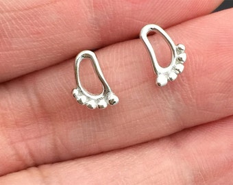 925 Sterling Silver feet, foot studs  Earrings - Tiny baby feet  studs  foot print stud -  mini feet  studs post earring
