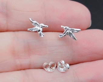 Örhänge i sterlingsilver med kolibri i 925, örhänge med kolibristolpe