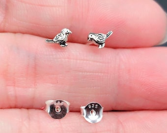 baby bird stud, 925 Sterling Silver stud, little Bird stud earring, bird post, Cartilage, Helix. Tragus