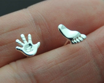 925 Sterling Silver feet, foot studs  Earrings , foot hand stud- Tiny baby feet  studs  Studs -  mini feet  studs post earring