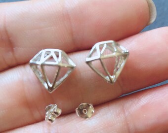 Sterling Silver Earrings, Silver Diamond Shape Stud Earring,Diamond post earring,Diamond Shaped Studs,Geometric Studs, Geometric Diamond
