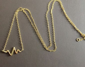 Wave Necklace, heart beat, 14K Gold  chevron necklace, wave Necklace, Sterling Silver Necklace, Simple Necklace , Geometric Necklace