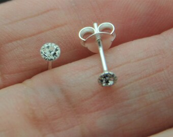 Tiny Sterling Silver 3mm round CZ Studs Earrings, Cartilage Earring, Dainty Earrings, Everyday jewelry