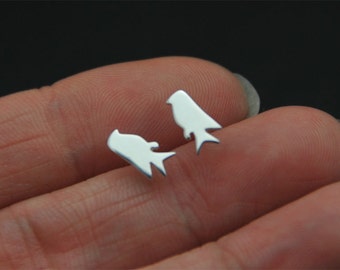 925 Sterling Silver stud, little Bird stud earring, bird post, Cartilage, Helix. Tragus