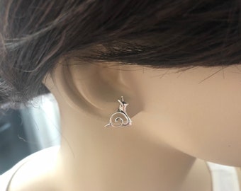 Tiny Snails Silver Sterling Stud Earrings, , Good Luck Earrings, stud- cartilage, helix, tragus. backyard animal stud