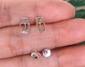 925 Sterling Silver stud,  Tiny Sterling Silver Owl Stud Earrings, Dainty Earrings, Everyday Jewelry, Cartilage, Helix. Tragus
