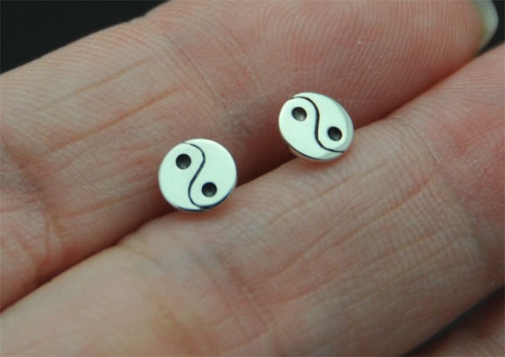 Sterling Silver Yin/Yang-6mm Post Earrings Sterling Silver Yin/Yang-6mm Post Earrings