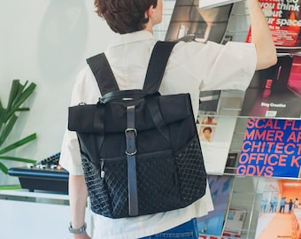 Mochila SEAUSE; Bolso reciclado a partir de red de pesca usada, Mochila convertible en bandolera, Compartimento para portátil de 15,6 pulgadas