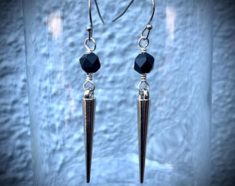 Onyx Spike Ohrringe: Witchy Goth Punk Alternative hypoallergen Schmuck