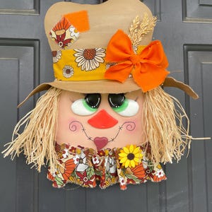 Scarecrow Wreath Attachment