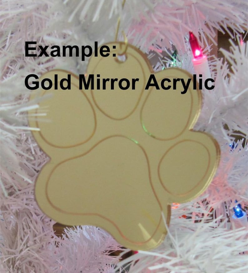 Akita Ornament in Wood or Mirror Acrylic Customizable with Name