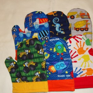 Childs Oven Mitt 