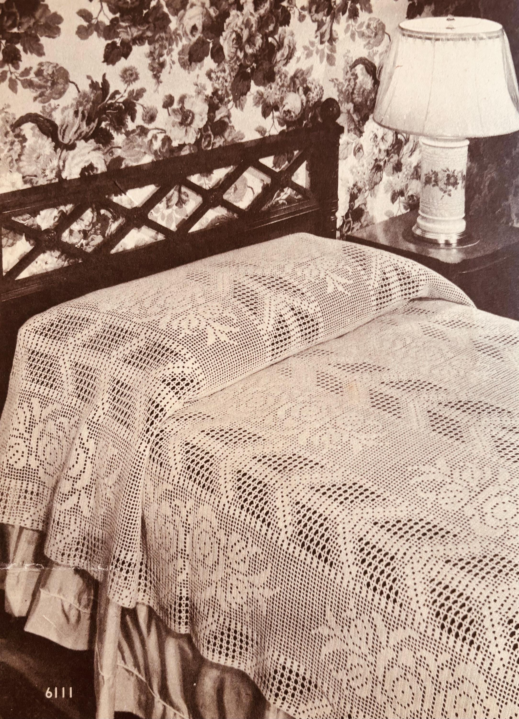 28 Vintage Rose Crochet Patterns: Add Old-World Charm to Your Creations 4 Crochet Pattern Vintage Roses Bedspread #368