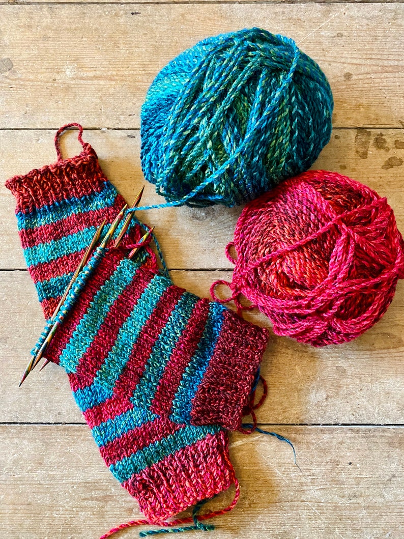 PRE-ORDER Red and Sea-Green Stripey Christmas Hand-Knitted, Chunky Leg Warmers image 9