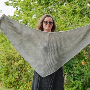 Tunisian crochet shawl pattern, instant download, full instructions, beginner friendly shawl pattern Phyllite shawl image 6