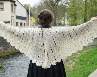 Crescent shawl crochet pattern - Lark wings shawl, instant download crochet pattern, US terms and UK terms, low vision and mobile friendly