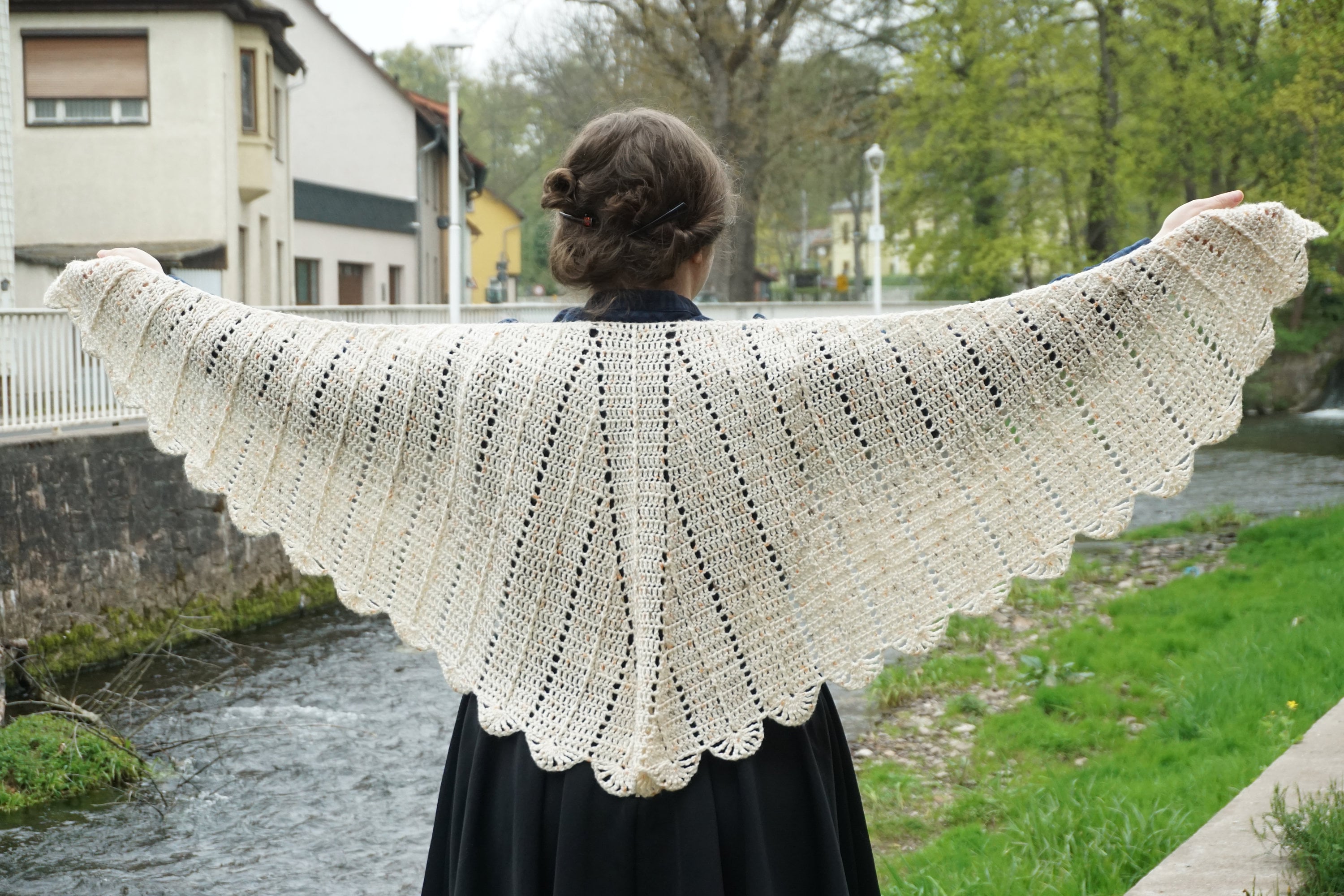bat wing shawl