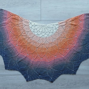 Leafy summer crochet shawl pattern Sempervivum shawl in crescent shape US terms and UK terms, low vision and mobile friendly Yarnandy image 10