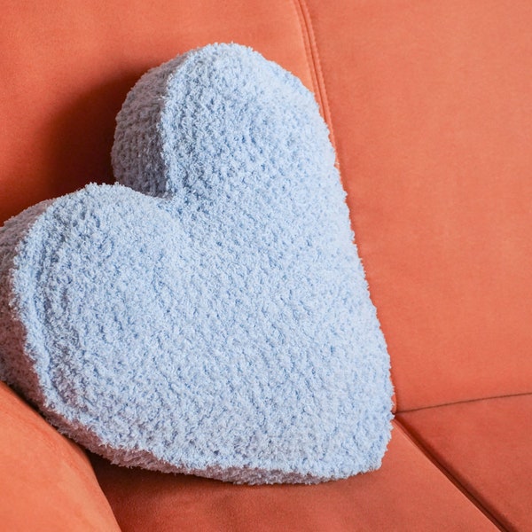Candy heart pillow - Tunisian crochet pattern