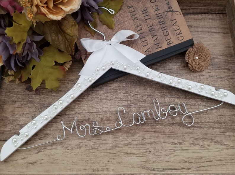 SALE Personalized Bridal Hanger / Wedding Hanger / Custom Hanger / Bridesmaid Gift / Bridal Shower Gift / just because gift / pick your bow image 4