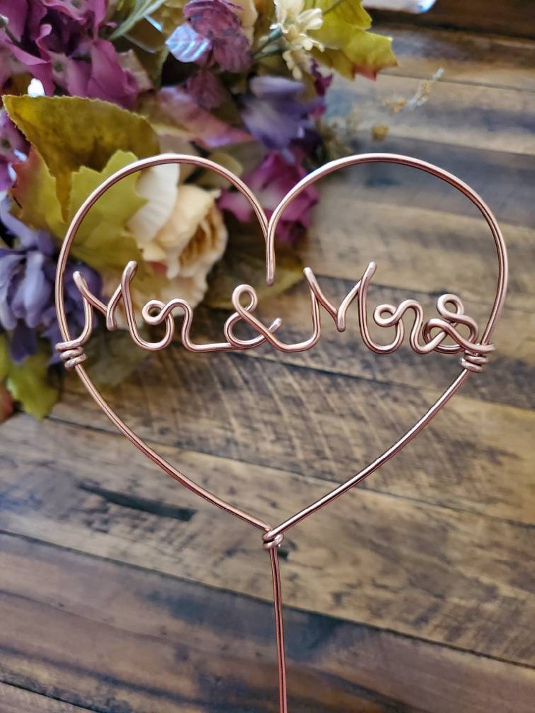 Mr & Mrs Heart Cake Topper / Wedding Cake Topper / Custom Cake Topper