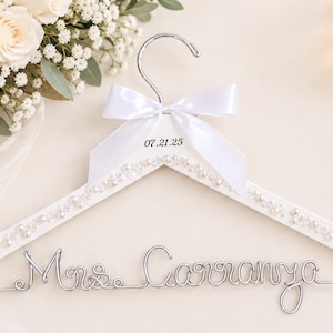 SALE Personalized Bridal Hanger / Wedding Hanger / Custom Hanger / Bridesmaid Gift / Bridal Shower Gift / just because gift / pick your bow