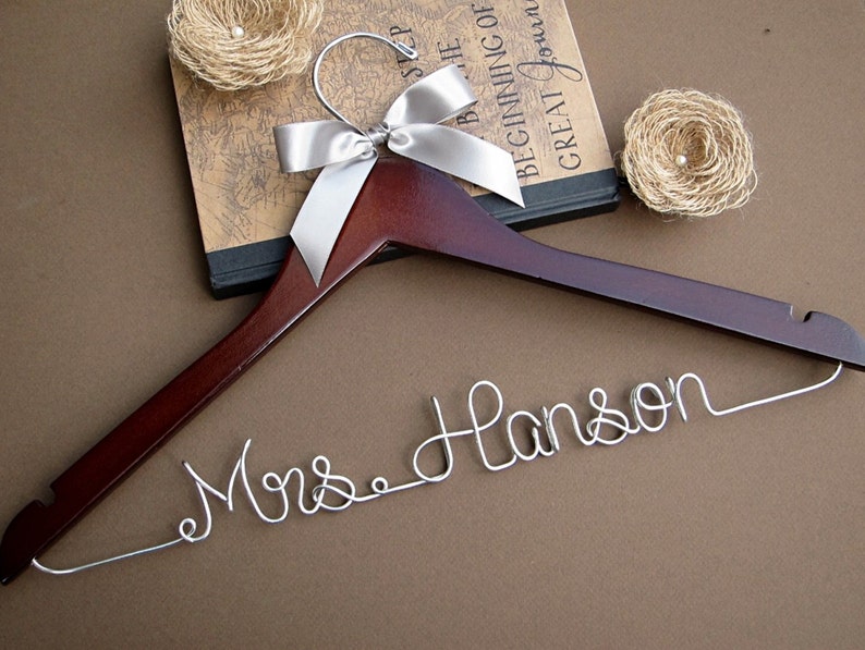 SALE Personalized Bridal Hanger / Wedding Hanger / Custom Hanger / Bridesmaid Gift / Bridal Shower Gift / just because gift 