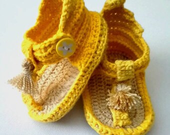 Flip-flops orange for small babies. To order only.