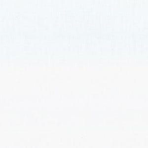 Könnte beinhalten: Nahaufnahme eines weißen Stoffes mit subtilem, strukturiertem Gewebe. Der Stoff hat eine einfarbige Farbe mit leichten Tonvariationen auf der Oberfläche, was auf ein natürliches Material hindeutet.