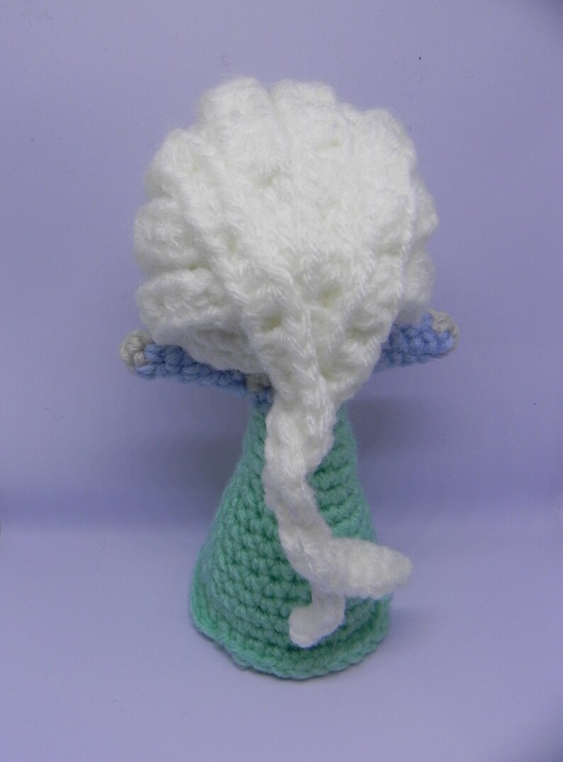 Crochet Elsa Doll bild 2