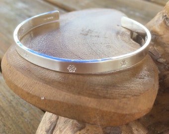Personalised Sterling silver bangle choice of text and pattern, fully hallmarked & handmade uk