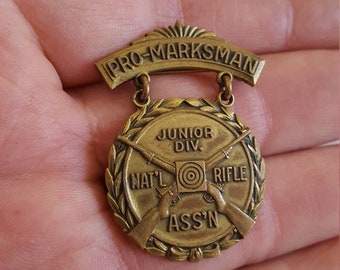 2 piece medals unmarked Vintage 1940/'s National Rifle Association Pro-Marksman Junior Division citations