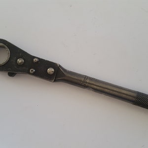Vintage date code 1963 rare Industrial Snap-on Tools R720 5/8&quot; slim ratchet, nice condition though there are some grind marks on the handle